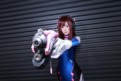 守望先锋dva怎么玩